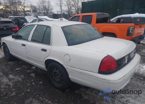 2007 Ford Crown Victoria Police/Police Interceptor из США, поврежденный, VIN 2FAHP71W57X130030